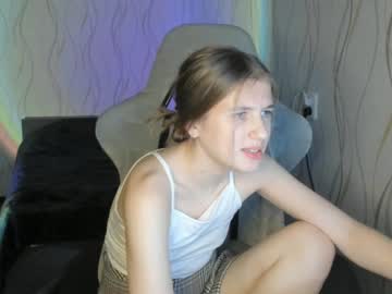 Nude girl kylie_mine image #2889668