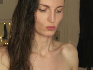 Nude girl yulladao image #6806531