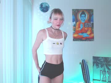 Nude girl petitebrat image #684162
