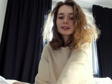 Nude girl mxxnsxsul image #2349374