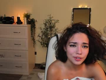 Nude girl ella_flar_ image #2809055