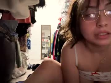 dolladoll nude cam