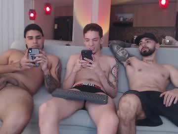 Nude man fratguysonline image #4757833