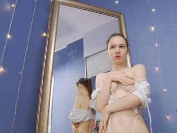 Nude girl kriskras__ image #5417905