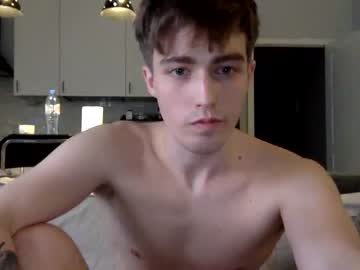 Nude man nonrelevant01 image #1429827
