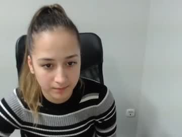 chloya_tqo nude cam