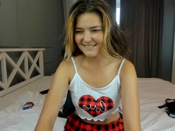 Nude girl taeyileee image #2333065