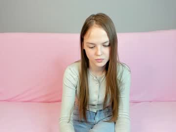 little_radiant_sun nude cam