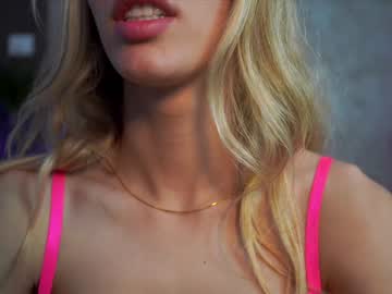 Nude girl xoxo_emma image #1972845