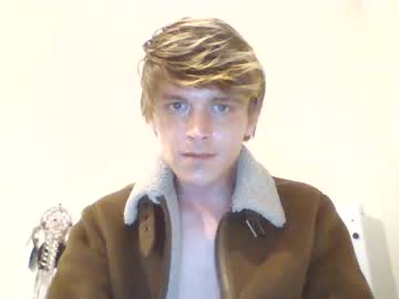 andrewhoot nude cam