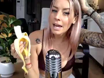 Nude girl firstandsecond image #4665329