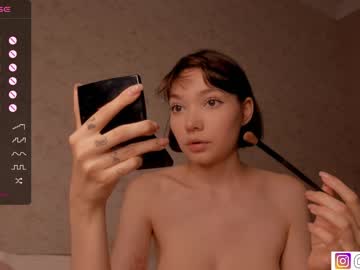 Nude girl bzzzme image #5054205