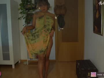 Nude girl arletnoa image #4647433