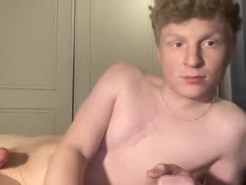 jakeq2000 nude cam