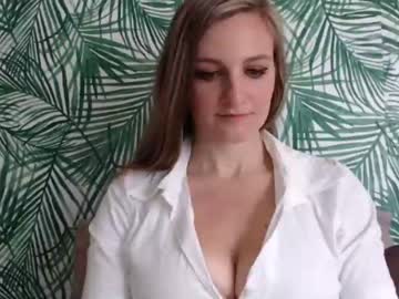 Nude girl glutenfreehulahoops image #1488964