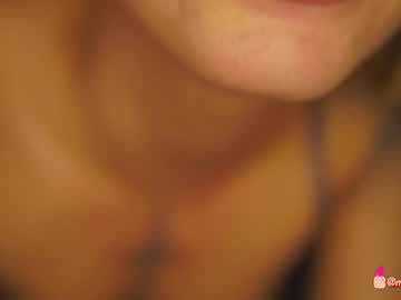 Nude girl _taylor_swift image #6332361