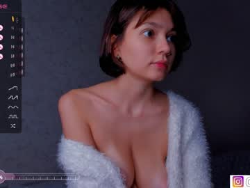Nude girl bzzzme image #5435970