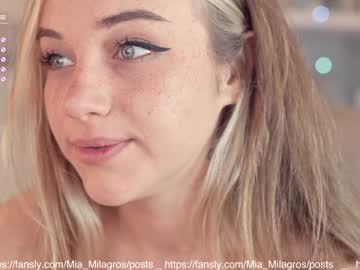 Nude girl mia_milagros image #2359745