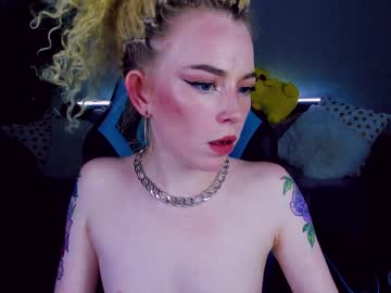 Nude girl sedwunder image #2108161