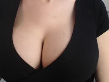 Nude girl eat_mee_out image #1844597