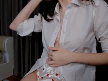 Nude girl iris_xavi image #5917570