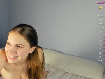 Nude girl youne_and_beautiful image #4552320