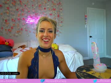 Nude girl rosiebones image #1933903