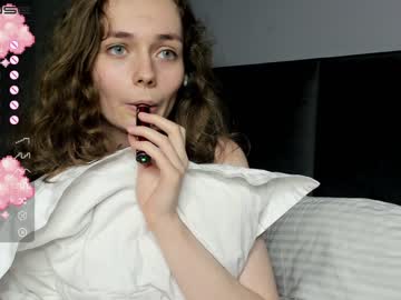Nude girl mxxnsxsul image #2671862
