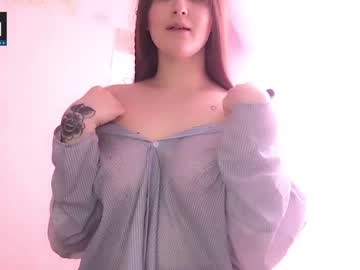 elysha_ nude cam