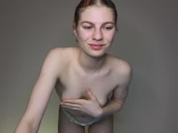 Nude girl heroine_of_your_life image #6840105