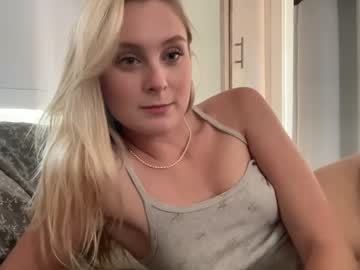 Nude girl bellaryderr image #4749709