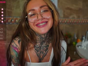 Nude girl nickyneck image #3846738