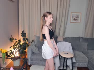 Nude girl _magic_smile_ image #5890928