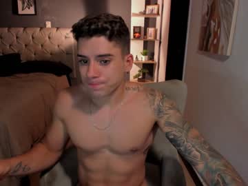 Nude man mike_montoya image #2740532