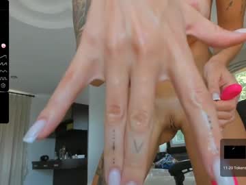 Nude girl smurf19 image #5503399