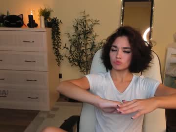 Nude girl ella_flar_ image #2808654