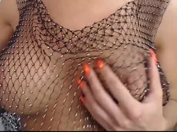 Nude girl eat_mee_out image #3279596