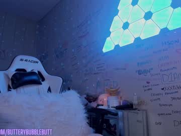 Nude girl butterybubblebutt image #6449446