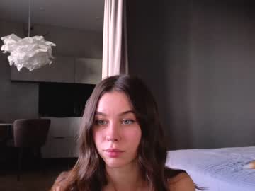 Nude girl nika_lodge image #5239786