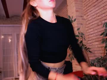 Nude girl olaya_del_mar image #2374510