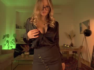 Nude girl thelawofattraction image #396641