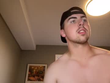collegeguy120498 nude cam