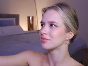 Nude girl ella_twinkle image #6419795