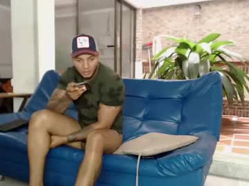 Nude man heteros_men image #567103