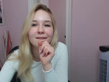 lila_page nude cam