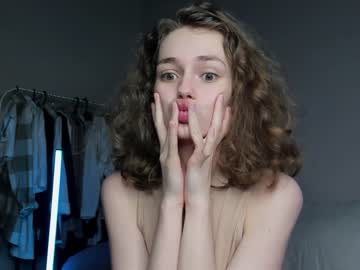 Nude girl mxxnsxsul image #2177453