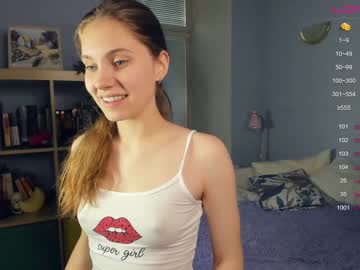 Nude girl youne_and_beautiful image #4625135