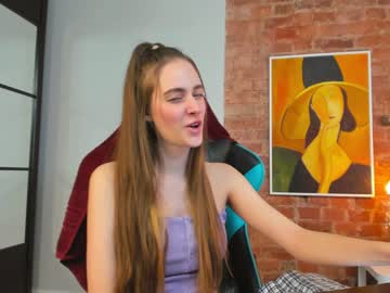 Nude girl _vogue_ image #3704083