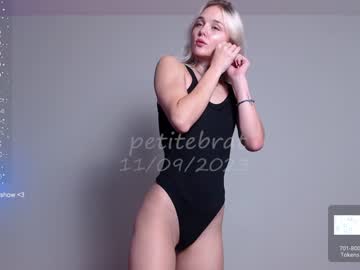 Nude girl petitebrat image #5636232