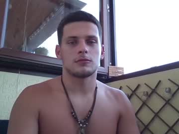 Nude man roberto_twink1 image #4922952